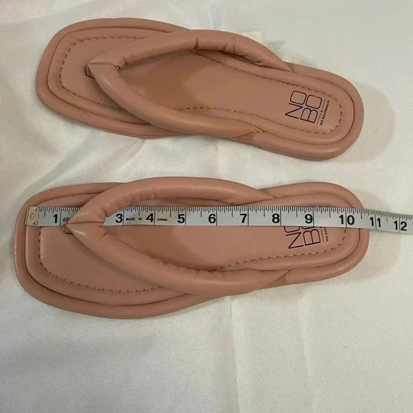 No Boundaries Pink Padded Thong Sandals size 9 New - Picture 5 of 6